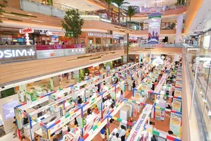 Không gian tại Trung tâm thương mại Hanoi Center