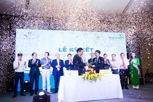 Lễ ký kết hợp tác giữa Công ty P.H Nha Trang và Vietcombank Khánh Hòa