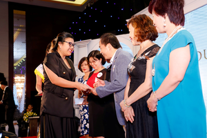 Vừa ra mắt, King Palace lập tức khuấy đảo thị trường