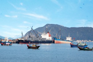 Cảng biển Hòn La- Quảng Bình Ảnh: PTSC