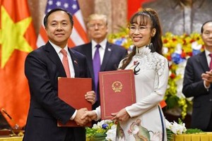 Hợp đồng cho đơn hàng động cơ 10 tàu bay mới của Vietjet Air vừa được ký kết sáng 12/11