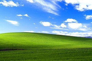 Màn hình mặc định của Windows XP đã được thêm các hiệu ứng. Ảnh: Charles O'Rear.