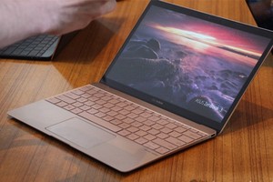 5 laptop mỏng nhẹ hấp dẫn nhất 2017