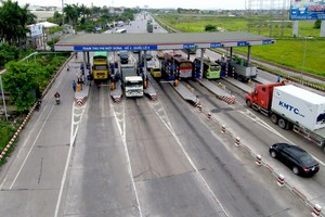 Việc bị ép giảm giá trên 2 trạm BOT Quốc lộ 5 khiến phương án tài chính Dự án Cao tốc Hà Nội - Hải Phòng trị giá 2 tỷ USD có nguy cơ bị vỡ.