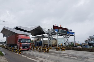 Trạm thu phí Tam Kỳ của Cienco5 đặt tại xã Tam Xuân 1, huyện Núi Thành