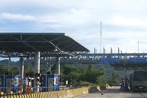 Trạm thu phí qua hầm Đèo Cả bắt đầu hoạt động từ đầu tháng 9/2017. Ảnh: Đức Thanh