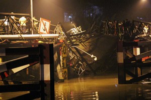 Cầu Long Kiểng bị sập đêm 19/1. Ảnh: Duy Trần.