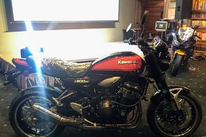 Môtô hoài cổ Kawasaki Z900RS về Việt Nam