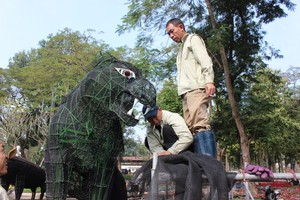Hà Nội thi công 12 con giáp khổng lồ