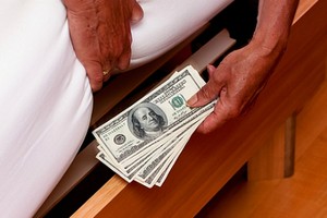 Chuyên gia tài chính cá nhân cho rằng 'quỹ đen' có thể ảnh hưởng hạnh phúc gia đình.