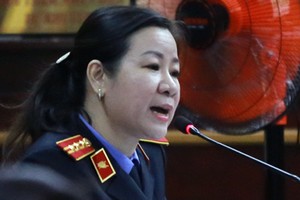 VKS giữ nguyên quan điểm truy tố đối với ông Danh và đồng phạm. Ảnh: Quỳnh Trần.