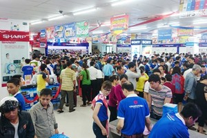 Lỗ ròng của Trần Anh tăng đột biến trong quý III niên độ tài chính 2017.