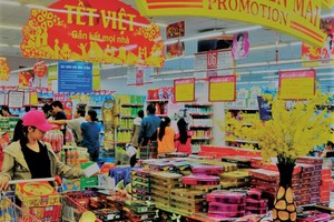 Theo Sở Công Thương TP.Hà Nội, có 104 địa điểm đăng ký mở cửa bán hàng từ ngày 16/02/2018 (tức ngày mùng 1 Tết)