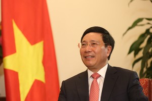 Vượt qua mọi thử thách, vì lợi ích quốc gia, dân tộc