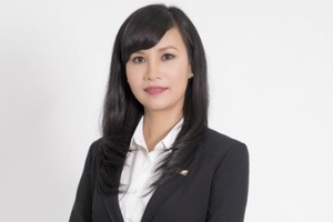 Bà Trần Tuấn Anh.