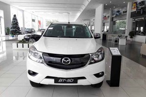 Mẫu xe bán tải Mazda BT-50 tăng giá mạnh sau Tết.