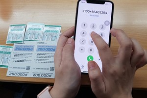 Từ ngày 1/3, các nhà mạng chỉ được phép khuyến mại tối đa 20% đối với thuê bao trả trước. Ảnh: Nguyễn Hà