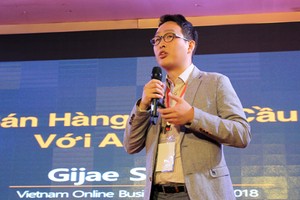 Ông Gijae Seong - Trưởng bộ phận bán hàng toàn cầu của Amazon tại Singapore. Ảnh: Anh Tú