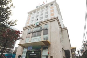 Tổ hợp Thương mại văn phòng 15 tầng với diện tích đất gần 3.000 m2 tại số 11B - Cát Linh tạo nên sức hấp dẫn khi Hapro IPO. Ảnh: Đức Thanh.