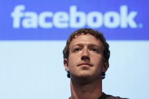 Khó khăn tiếp tục đến với Facebook khi nhiều doanh nghiệp bắt đầu rút quảng cáo khỏi nền tảng này. Ảnh: Tumblr.