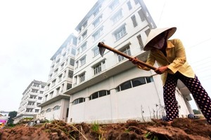 Hà Nội có kế hoạch đặt hàng các doanh nghiệp trong và ngoài nước xây dựng 21.000 căn hộ tái định cư cho các dự án cần thu hồi đất