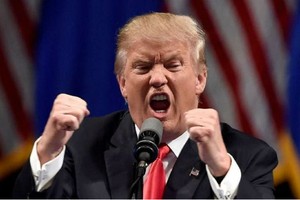 Tổng thống Mỹ Donald Trump đang rất cứng rắn với vấn đề đánh thuế hàng nhập khẩu từ Trung Quốc