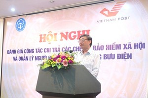 Phó Tổng Giám đốc BHXH Việt Nam Nguyễn Đình Khương phát biểu tại Hội nghị.