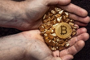 Bitcoin mơ tới ngày thay thế vai trò của vàng