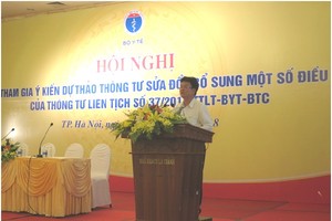 Thứ trưởng Bộ Y tế Phạm Lê Tuấn phát biểu tại Hội nghị.