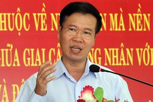 Ông Võ Văn Thưởng tại buổi tiếp xúc cử tri Đồng Nai. Ảnh: Phước Tuấn.