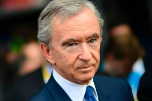 Ông chủ LVMH Bernard Arnault. Ảnh: CNN.