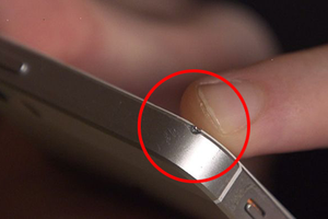 Apple sẽ không thay mới pin nếu iPhone bị trầy xước, va đập.