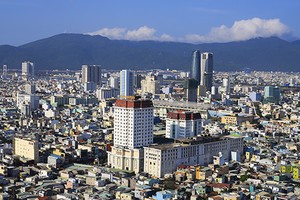 Một góc đô thị Đà Nẵng nhìn từ trên cao. Ảnh: Nguyễn Đông.