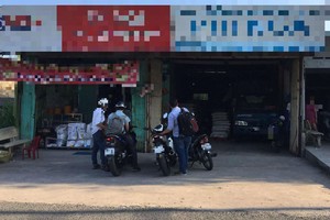 Ngôi nhà của ông T. nơi xảy ra vụ việc.