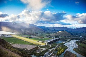 10 sân bay có quang cảnh đẹp nhất thế giới 2018