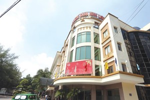 Khách sạn Kim Liên nằm trong khu “đất vàng” của Thủ đô. Ảnh: Đức Thanh.