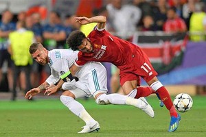 Một pha bóng trong trận chung kết Champions League. Ảnh: Reuters.