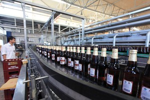 Vướng mắc lớn nhất hiện nay của việc thoái vốn Nhà nước tại Habeco là hợp đồng đã ký với Carlsberg.