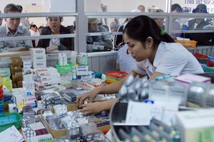 Hoạt động mua sắm thuốc, mua sắm vật tư thiết bị y tế đang có tín hiệu gia tăng.