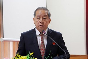 Phê chuẩn Chủ tịch UBND tỉnh Thừa Thiên Huế