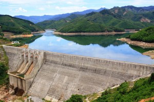 Ông Hà Văn Tiên bị đề nghị kỷ luật do có vi phạm trong việc bồi thường, hỗ trợ, tái định cư dự án thủy điện Đakdrinh.