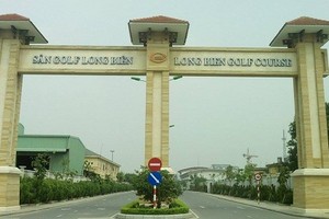 UBND Tp. Hà Nội thừa nhận việc thay đổi mục đích sử dụng khu đất Dự án khu nhà ở sinh thái cho thuê Him Lam Long Biên sẽ làm thay đổi chức năng sử dụng đất được định hướng trong Quy hoạch chung xây dựng Thủ đô Hà Nội đến năm 2030 và tầm nhìn đến năm 2050 đã được Thủ tướng Chính phủ phê duyệt.