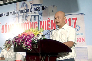 Ông Trần Việt Thắng, Ủy viên Ban chấp hành Đảng bộ Khối doanh nghiệp Trung ương, Phó Bí thư Đảng ủy Tổng công ty Công nghiệp Xi măng Việt Nam (Vicem).