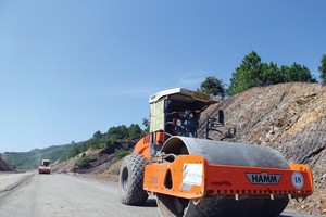 Với việc sửa đổi Luật Đầu tư công, các dự án đầu tư công được kỳ vọng sử dụng nguồn vốn này một cách hiệu quả hơn. Ảnh: Đức Thanh.