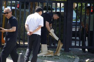 Nổ bên ngoài đại sứ quán Mỹ ở Trung Quốc