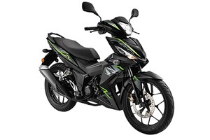 Honda RS150R 2018 bổ sung màu sơn đen Pearl Magellanic mới, giá không đổi.
