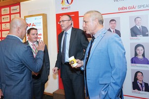 Thu hút vốn ngoại: Độ mở nên tùy thuộc khả năng chịu đựng rủi ro