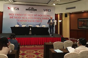 Ông Wayne Barford, Cố vấn cao cấp, Trung tâm Thuế và Đầu tư Quốc tế.