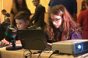 Tại đây, các cô bé, cậu bé thiếu nhi được đào tạo và tiếp cận sớm với công nghệ bảo mật, từ đó sớm có được khái niệm đa chiều về lĩnh vực này.