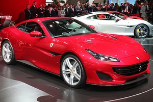 Siêu xe mới Ferrari Portofino tại triển lãm Frankfurt 2017. Ảnh: Carscoops. 